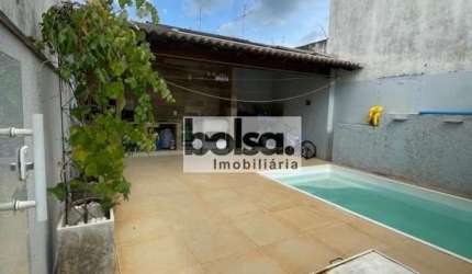 Casa para venda com 216 m² e 3 quartos em Vila Carolina, Bauru - SP