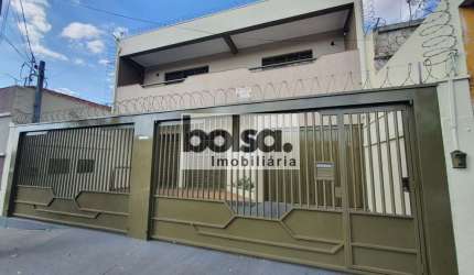 Casa para venda com 220 m² e 3 quartos em Centro, Bauru - SP