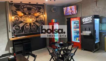 CASA COM PREDIO COMERCIAL