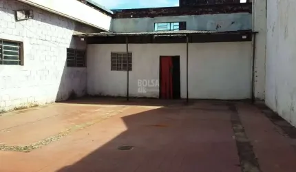 PRÉDIO COMERCIAL no bairro CENTRO