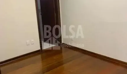 Imóvel excelente , residencial ou Comercial localizado em um a das principais Avenidas de Bauru