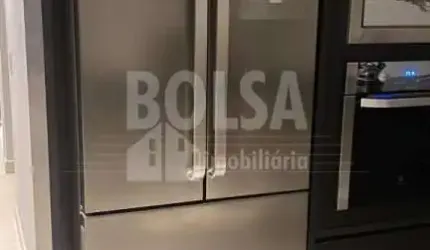 CASA EM CONDOMINIO FEHCADO PARA LOCAÇAO MOBILIADA