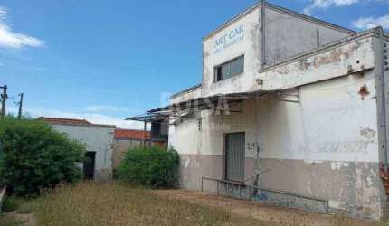 VILA CARDIA