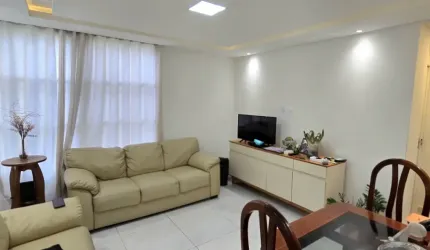 Apartamento à Venda no Bairro Valparaíso