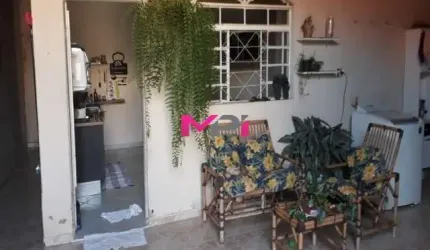 CASA A VENDA NO BAIRRO ENGORDADOURO - JUNDIAÍ/SP. 280 METROS DE ÁREA CONSTRUIDA E 630 METROS DE TERRENO.