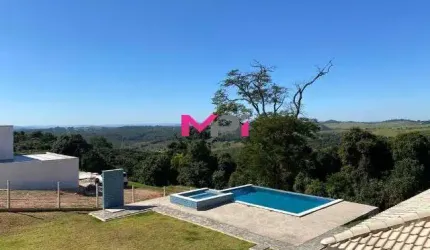 CASA A VENDA NO CONDOMÍNIO PARQUE DA FAZENDA - ITATIBA/SP. 442 METROS - 04 QUARTOS - QUINTAL COM PISCINA - 04 VAGAS.