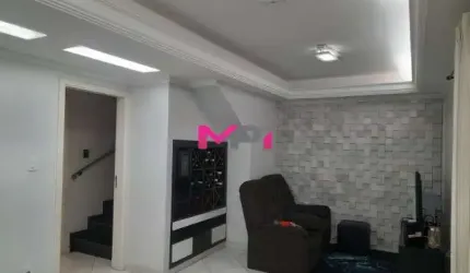 CASA A VENDA NO CENTRO DE JUNDIAI - SP.