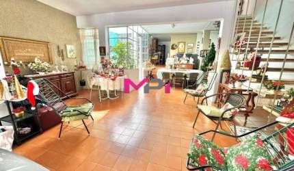 CASA A VENDA NO BAIRRO VILA BOAVENTURA - JUNDIAI-SP