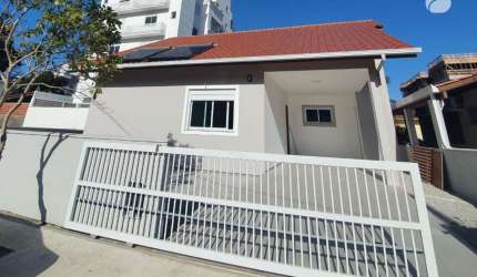 Casa com 4 quartos à venda na Rua Das Alamandas, 296, Praia de Palmas, Governador Celso Ramos por R$ 2.100.000
