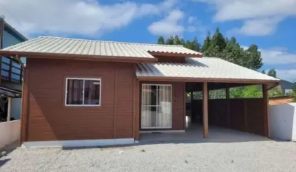 Casa com 2 quartos à venda na Dona Francisca, 227, Areias de Baixo, Governador Celso Ramos por R$ 477.000