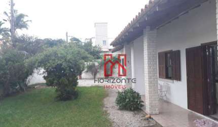 Casa com 3 dormitórios à venda, 130 m² por R$ 689.000,00 - Ingleses do Rio Vermelho - Florianópolis/SC