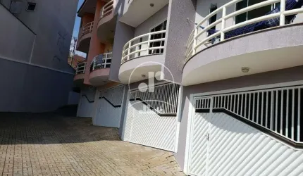 Sobrado em condominio fechado no Baeta Neves, SBC, 160m², 3 Dormitório1 Suítes, 3 Vagas. Cozinha planejada, sacada no quarto e na sala. Churrasqueira