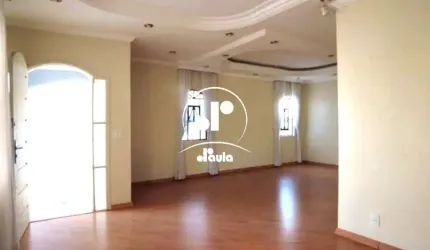 Sobrado à venda 4 dormitórios , 4 vagas de garagem , 260m² na Vila Valparaíso, Santo André.