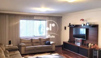 Casa Assobradada com 196m², 4 dormitórios, 1 suíte, 4 banheiros, 5 vagas, na Vila Valparaiso, Santo André/SP.