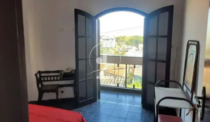 Sobrado à venda, Vila Camilópolis, Santo André/SP, 2 quartos, 2 suítes, 2 salas, 3 banheiros, 6 vagas, 221m². Imperdível!