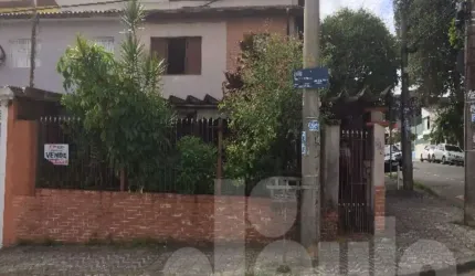 Sobrado de 198m² à venda na Vila Bastos, Santo André: 4 quartos, 2 suítes, 2 salas, 3 banheiros e 4 vagas