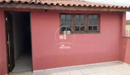 Imperdível sobrado de alto padrão na Vila Alto de Santo André, 4 quartos, 4 suítes, 2 salas, 6 banheiros, 3 vagas de garagem.
