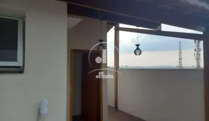 Excelente oportunidade de investimento: Sobrado à venda em Santo André-SP, bairro Utinga! 2 quartos, 1 suíte, 1 sala, 2 banheiros, 2 vagas, 105m².