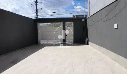 Sobrado à venda em Santo André-SP: 2 quartos, 2 suítes, 1 sala, 2 banheiros e 2 vagas no Parque Novo Oratório - 70m².