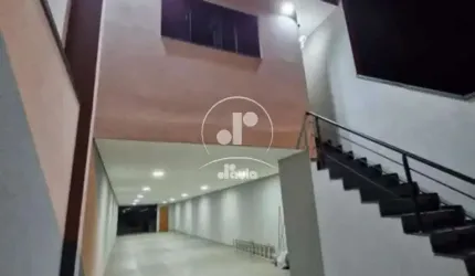 Sobrado de 125m² à venda em Santo André-SP, Parque Novo Oratório: 3 quartos, 1 suíte, 2 salas, 3 banheiros, 10 vagas de garagem