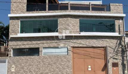 Sobrado no Parque Marajoara, Santo André-SP: 6 quartos, 4 suítes, 2 salas, 7 banheiros, 2 vagas, 660m²