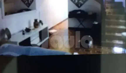 Sobrado à venda em Santo André-SP, Parque Jaçatuba: 4 quartos, 1 suíte, 1 sala, 3 banheiros, 2 vagas, 176m². Imperdível!