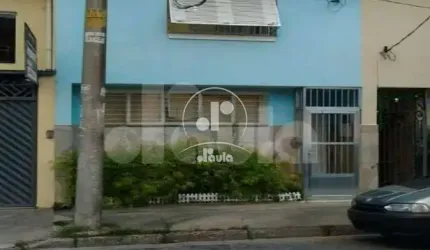 Sobrado 152m² no Bairro Casa Branca, com 03 dormitórios sendo 02 suítes próximo do Centro de Santo André