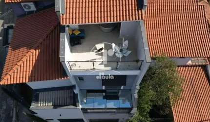 Sobrado à venda em Santo André-SP, bairro Campestre: 2 quartos, 2 suítes, 1 sala, 4 banheiros, 2 vagas, 130m². Imperdível!