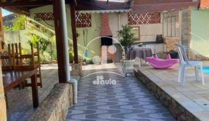 Sobrado na praia de gaivotas, Itanhaém,com 3 quartos, 2 salas, 3 banheiros, 4 vagas de garagem e 250,00 m² em Itanhaém-SP, bairro exclusivo.