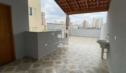 Vila Assunção. Cobertura sem condomínio, com 100,40m2, com acesso interno, Elevador, 2 dormitórios, sendo 1 suíte, banheiro social,2 vagas de garagem.