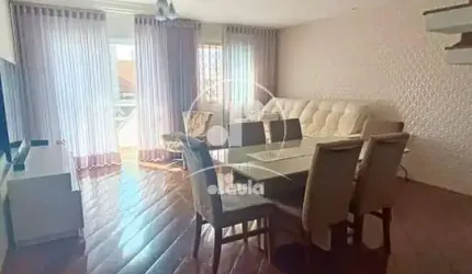 Lindo Triplex de 180m² à venda em Santo André-SP, no bairro Santa Maria: 3 quartos, 3 suítes, sala, 4 banheiros, 3 vagas de garagem.
