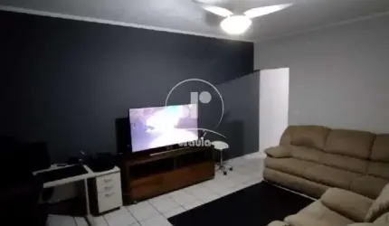 Casa à venda em Santo André-SP, Parque Novo Oratório: 3 quartos, 1 suíte, 1 sala, 1 banheiro, 5 vagas, 210 m².