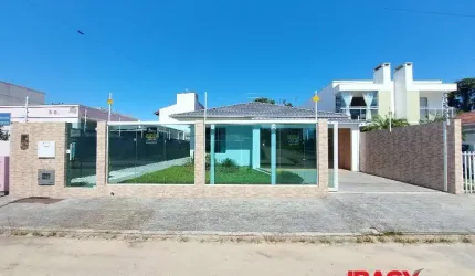 Casa com 3 quartos para alugar na Giacomo Della Porta, 25, Aririu, Palhoça, 140 m2 por R$ 3.200