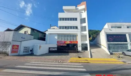 Sala comercial com 1 sala para alugar na Rodovia Virgílio Várzea, 1974, Saco Grande, Florianópolis, 111 m2 por R$ 4.700