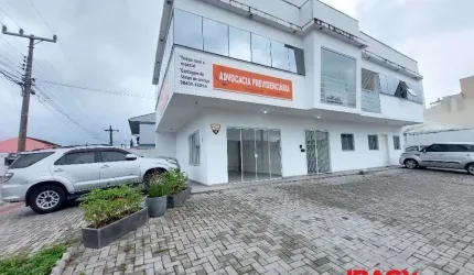 Ponto comercial com 1 sala para alugar na Rua Santos Dumont, 114, Ponte do Imaruim, Palhoça, 25 m2 por R$ 1.300