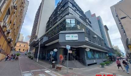 Sala comercial com 1 sala para alugar na Rua Vidal Ramos, 53, Centro, Florianópolis, 30 m2 por R$ 950