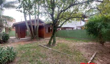 Casa com 1 quarto para alugar na Servidão Aroeiras do Gramal, 303, Campeche, Florianópolis, 80 m2 por R$ 3.500