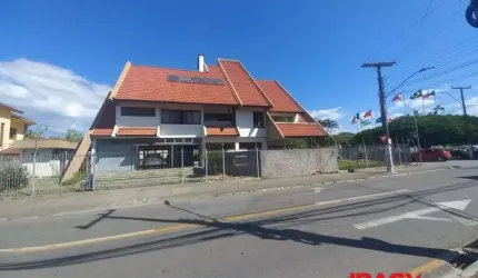 Casa com 5 quartos para alugar na Rua Coronel Bernardino Machado, 423, Centro, Palhoça, 300 m2 por R$ 13.000