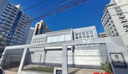 Casa para alugar na Rua Barão de Batovi, 630, Centro, Florianópolis, 490 m2 por R$ 28.500