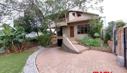 Casa com 3 quartos para alugar na Rua Pau de Canela, 1464, Campeche, Florianópolis, 250 m2 por R$ 14.000