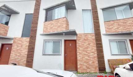 Casa com 2 quartos para alugar na Servidão Arnaldo Alegre, 30, Campeche, Florianópolis, 51 m2 por R$ 3.900