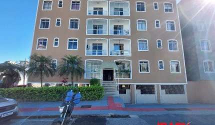 Apartamento com 2 quartos para alugar na Rua Domingos Pedro Hermes, 262, Barreiros, São José, 51 m2 por R$ 1.550