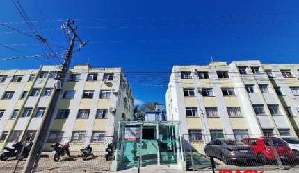 Apartamento com 2 quartos para alugar na Rua Henrique Boiteux, 291, Estreito, Florianópolis, 43 m2 por R$ 2.000
