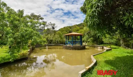 Casa com 3 quartos para alugar na Rodovia Baldicero Filomeno, 4053, Ribeirão da Ilha, Florianópolis, 380 m2 por R$ 15.000