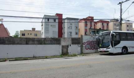 Terreno comercial para alugar na Rua Célio Veiga, Barreiros, São José, 780 m2 por R$ 4.600