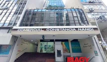Sala comercial com 1 sala para alugar na Rua Trajano, 265, Centro, Florianópolis, 33 m2 por R$ 850