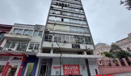 Ponto comercial com 12 salas para alugar na Praça Quinze de Novembro, 153, Centro, Florianópolis, 500 m2 por R$ 25.000