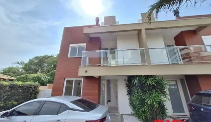 Casa em condomínio fechado com 3 quartos para alugar na Rua Grumixama, 215, Campeche, Florianópolis, 161 m2 por R$ 6.000