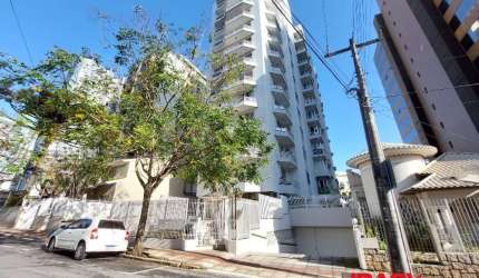 Apartamento com 2 quartos para alugar na Rua Presidente Coutinho, 264, Centro, Florianópolis, 111 m2 por R$ 5.000