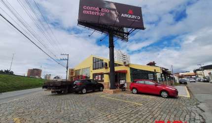 Ponto comercial com 3 salas para alugar na Orlando Silva, 39, Roçado, São José, 270 m2 por R$ 11.500